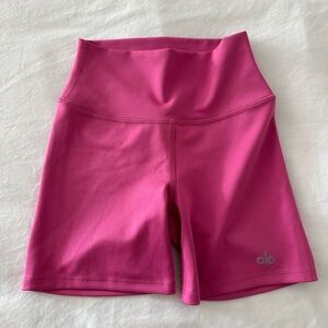 Alo Airlift Energy Short Biker Short Hot Pink XS